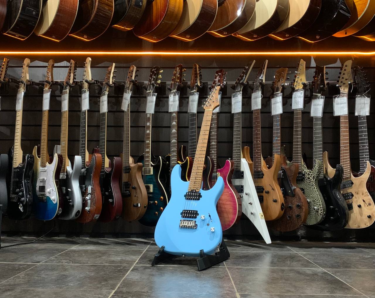 Электрогитара Eart Guitar EYP-Omni 24 Blue