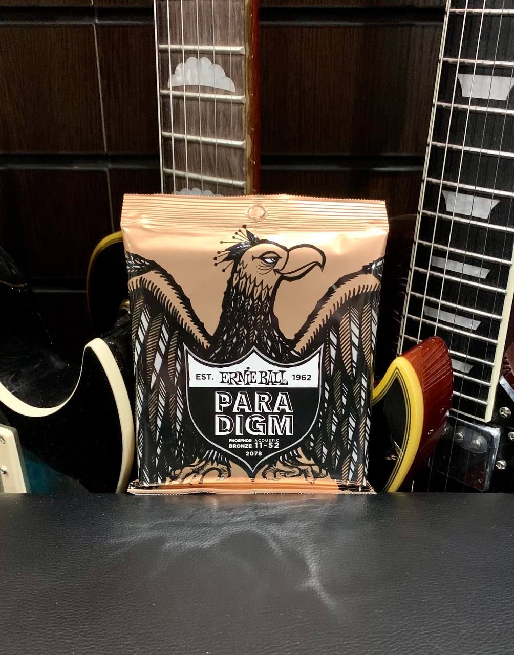 Струны для Акустической Гитары Ernie Ball 11-52 Paradigm Phosphor Bronze (USA)