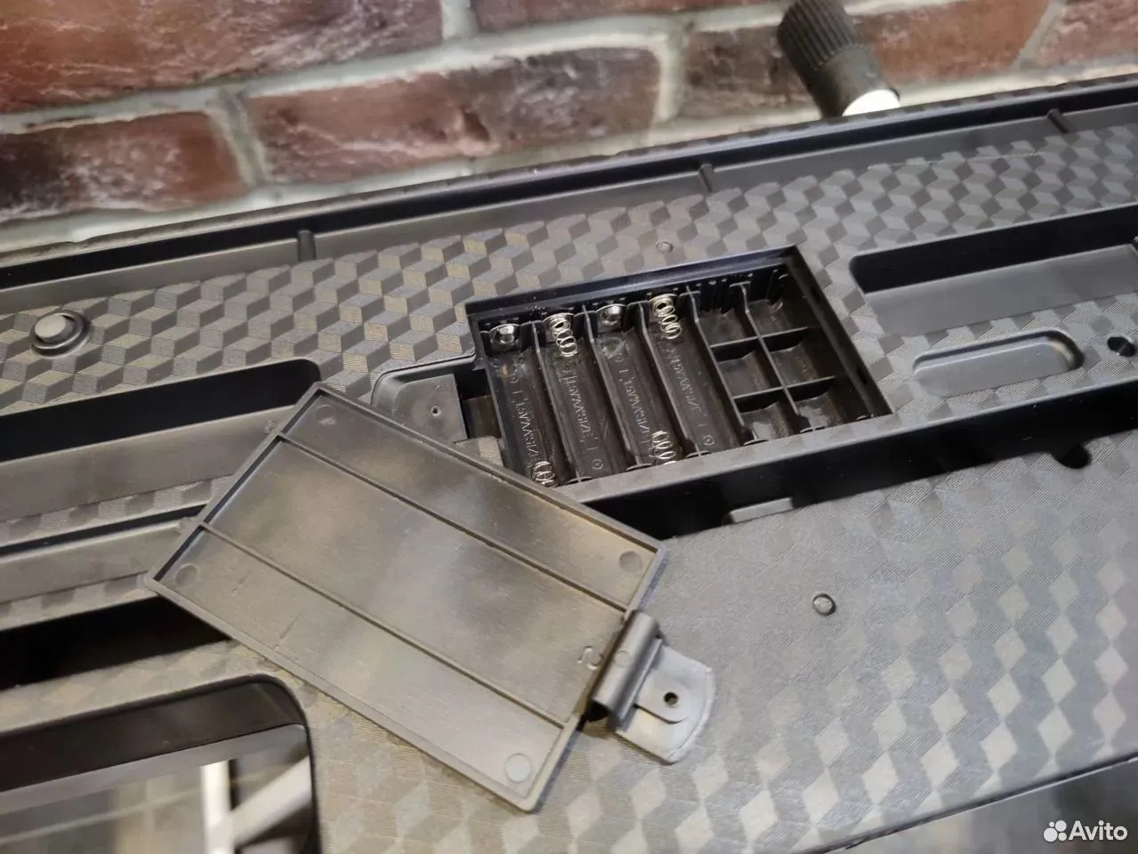 Синтезатор Emily Piano с Bluetooth и Активной Клавиатурой - изображение 10