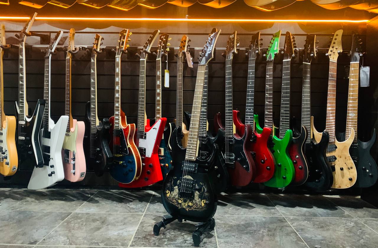 Электрогитара SuperStratocaster HH (Индонезия)