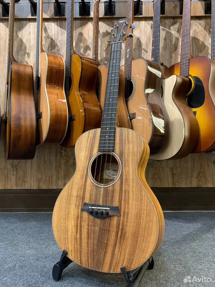 Электроакустическая Бас-гитара Taylor GS Mini-e Ko