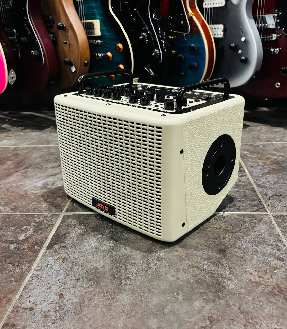 Комбоуситель Joyo 40 ват 2 канала + Чехол (Аккумуляторный) - изображение 5