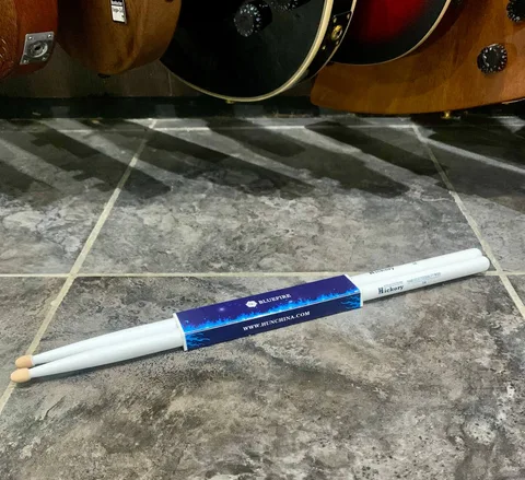 Барабанные Палочки из Ореха Гикори Blue Fire 5A WH