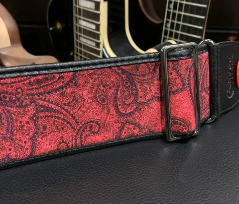 Ремень для Гитар Premium Paisley Velvet Red