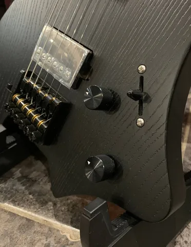 Электрогитара EART Guitar GW2 Headless NBK - изображение 6
