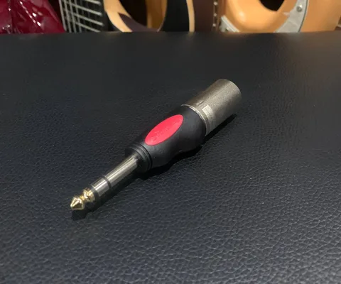 Переходник Soundking Stereo (разъем переходной) XLR штекер - 1/4