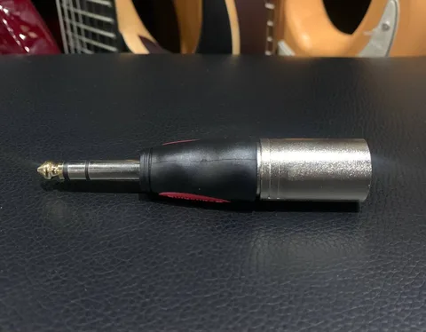 Переходник Soundking Stereo (разъем переходной) XLR штекер - 1/4