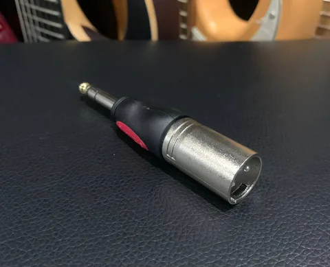 Переходник Soundking Stereo (разъем переходной) XLR штекер - 1/4