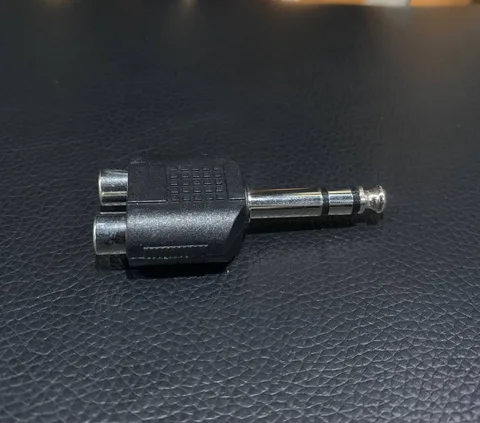 Переходник Soundking Stereo 2xRCA Female – 6,3мм Male