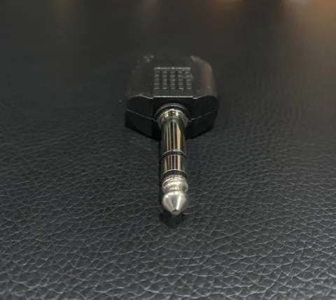 Переходник Soundking Stereo 2xRCA Female – 6,3мм Male