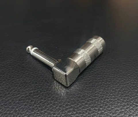 Разъем Soundking Jack Угловой на Кабель 1/4” Male (6,35мм)
