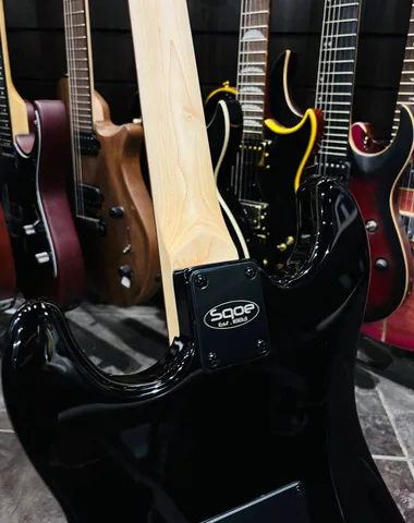 Электрогитара Sqoe Black Stratocaster HSS - изображение 8