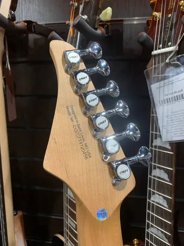 Электрогитара EART Guitar NK-C1 Yellow - изображение 10