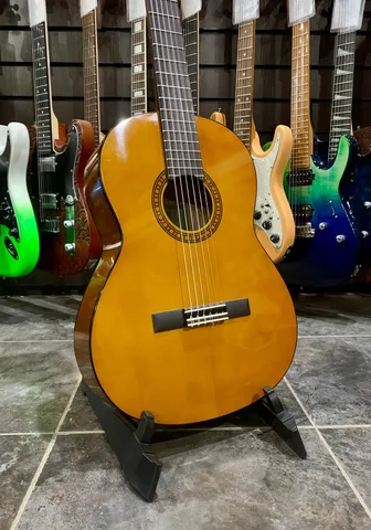 Классическая Гитара Yamaha C40-L