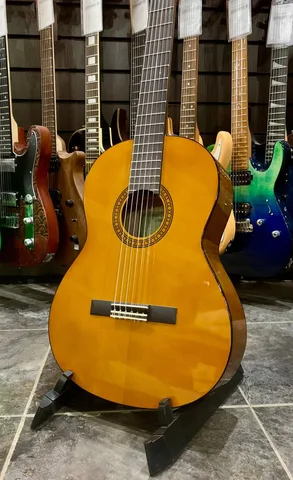 Классическая Гитара Yamaha C40-L