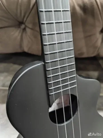 Укулеле Концерт из Карбона + Аксессуар