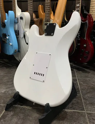 Электрогитара Bosstone Stratocaster HH WH - изображение 5