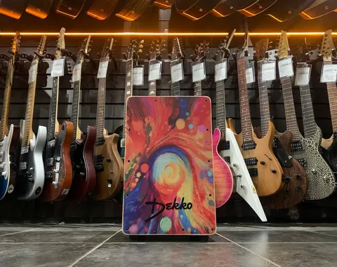 Кахон с Подструнником Dekko Candy Space