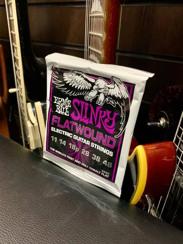 Cтруны для Электрогитары Ernie Ball Flatwound Power 11-48 (USA) - изображение 5