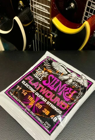 Cтруны для Электрогитары Ernie Ball Flatwound Power 11-48 (USA) - изображение 8