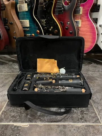 Кларнет Bennet Bb Black (комплект)