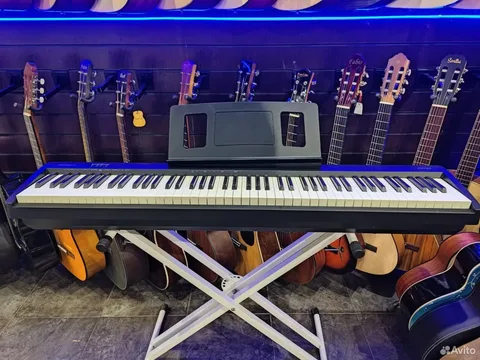 Цифровое Пианино Roland + Стойка (комплект)