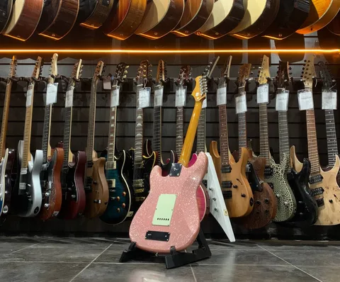 Электрогитара-Процессор Smiger Stratocaster PK - изображение 2