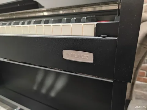 Цифровое Пианино NUX-310 BK (Комплект New)