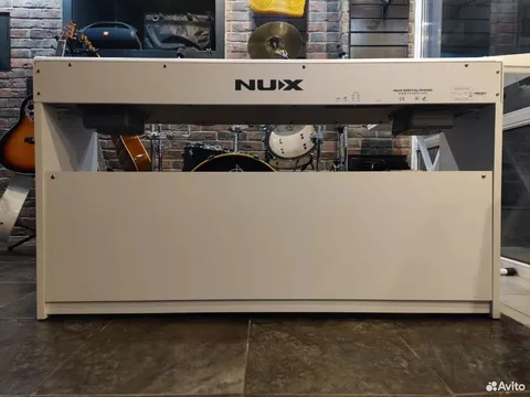 Цифровое пианино NUX-310 WH (Комплект New)