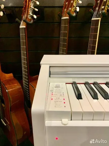 Цифровое Пианино Casio PX-770 WH
