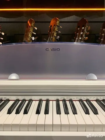 Цифровое Пианино Casio PX-770 WH