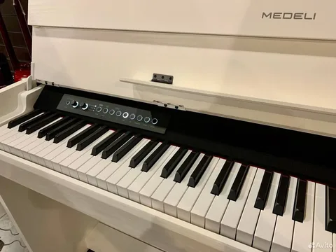 Цифровое Пианино Medeli CP203 WH