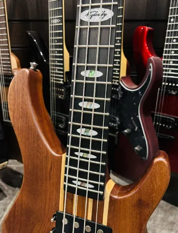 Бас Гитара Custom Shop (на Базе Jackson) + Кейс
