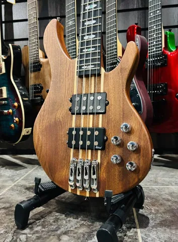 Бас Гитара Custom Shop (на Базе Jackson) + Кейс