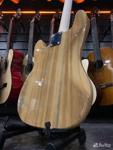 Бас Гитара Prесisiоn Bass Natural