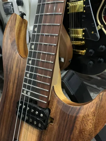 Электрогитара Voltone HH KOA (Floyd Rose) - изображение 8