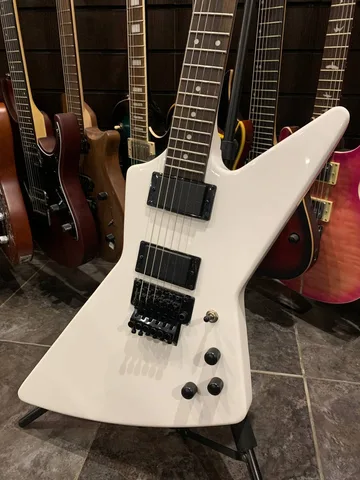 Электрогитара Explorer Magna (Floyd Rose + Активы) - изображение 3