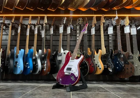 Электрогитара SuperStratocaster VT-RD SSH