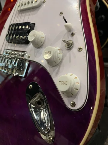 Электрогитара SuperStratocaster VT-RD SSH