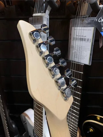Электрогитара SuperStratocaster VT-RD SSH