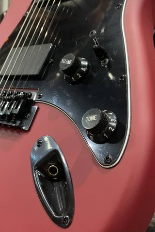 Электрогитара Stratocaster HH Cherry Mate