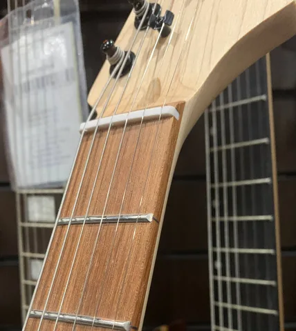 Электрогитара Stratocaster HH Cherry Mate
