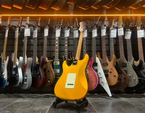 Электрогитара Jet Stratocaster Gold Edition - изображение 2