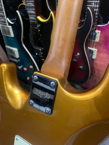 Электрогитара Jet Stratocaster Gold Edition - изображение 7