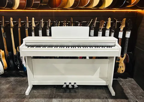 Корпусное Цифровое Пианино Yamaha YDP-145 WH