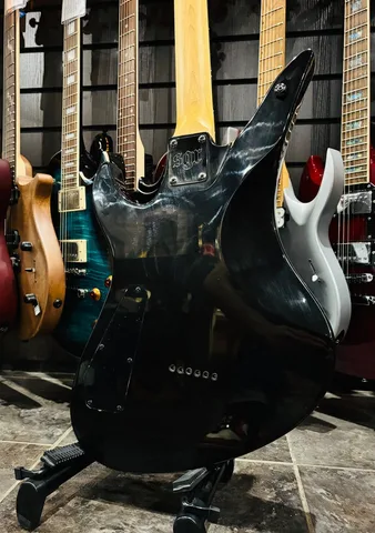 Электрогитара Schecter Black Avenger - изображение 4