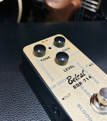 Педаль Эффектов Belcat Drive Blood