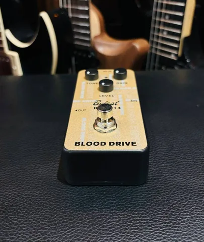 Педаль Эффектов Belcat Drive Blood