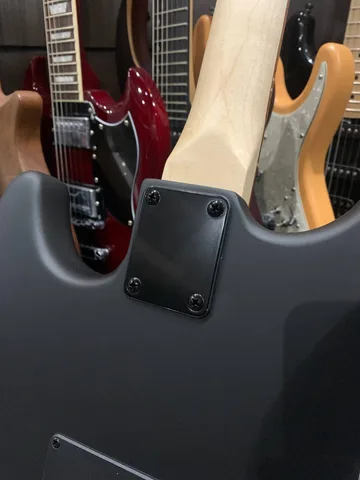 Электрогитара Stratocaster HH BKS - изображение 9