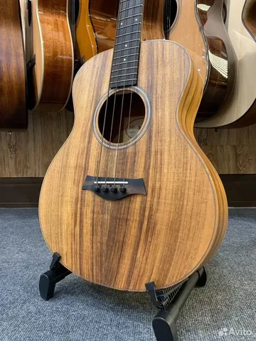 Электроакустическая Бас-гитара Taylor GS Mini-e Ko - изображение 3